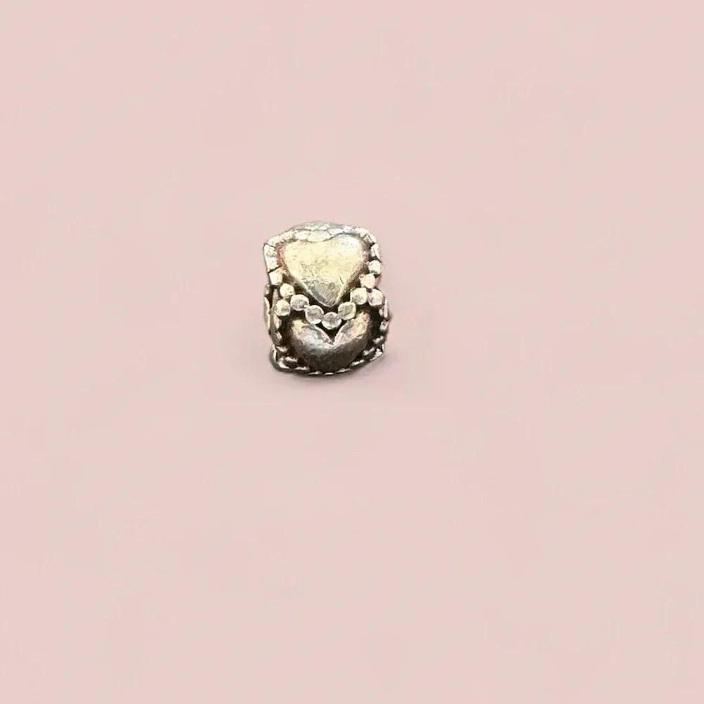 Authentic Pandora Sterling Silver Everlasting Love Charm Bead Hearts ret…